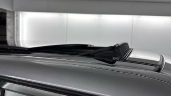 LAND ROVER RANGE ROVER SPORT 3.0 D300 MHEV HSE Silver SUV 5dr Diesel Auto 4WD Euro 6 (s/s) (3