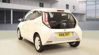 TOYOTA AYGO 1.0 VVT-i X-Pure 5dr