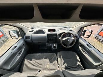 PEUGEOT EXPERT 1000 1.6 HDi 90 H1 Professional Van