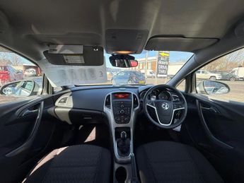 VAUXHALL ASTRA 1.4i 16V Energy 5dr