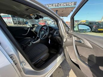 VAUXHALL ASTRA 1.4i 16V Energy 5dr