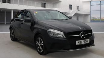 MERCEDES-BENZ A-CLASS A180d SE 5dr Auto ++ NAV / LEATHER / BLUETOOTH / ULEZ / 76 MPG +