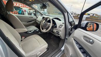 NISSAN LEAF 80kW 5dr Auto