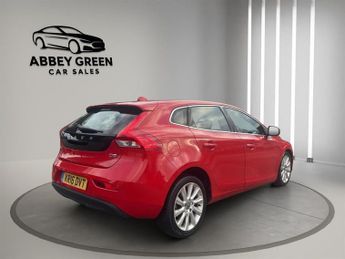 VOLVO V40 D2 120] SE Lux Nav 5dr