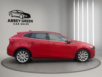 VOLVO V40 D2 120] SE Lux Nav 5dr
