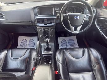 VOLVO V40 D2 120] SE Lux Nav 5dr