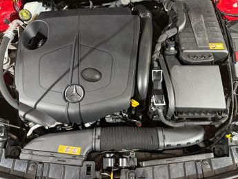 MERCEDES-BENZ GLA GLA 220 CDI 4Matic AMG Line 5dr Auto [Pre Plus]