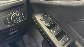 FORD FOCUS 1.5T EcoBoost Titanium Hatchback 5dr Petrol Auto Euro 6 (s/s) (1