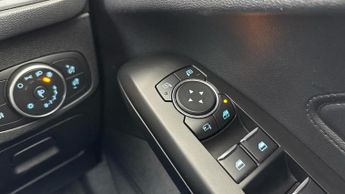 FORD FOCUS 1.5T EcoBoost Titanium Hatchback 5dr Petrol Auto Euro 6 (s/s) (1