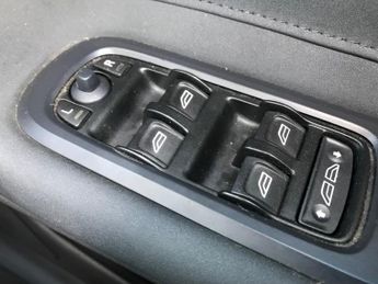 VOLVO C70 2.0D Sport 2dr