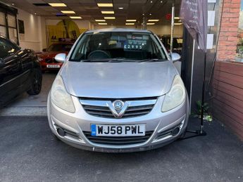 Vauxhall Corsa 1.4i 16V Club 3dr Auto [AC]