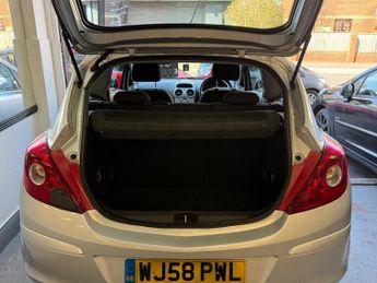 VAUXHALL CORSA 1.4i 16V Club 3dr Auto [AC]