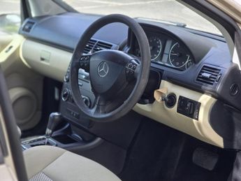 MERCEDES-BENZ A-CLASS 2.0 A160 CDI Classic SE Hatchback 5dr Diesel CVT (142 g/km 82 bh