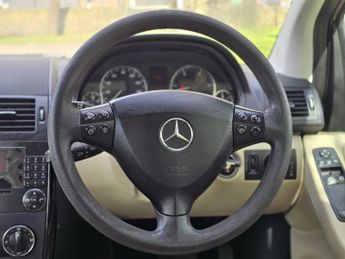 MERCEDES-BENZ A-CLASS 2.0 A160 CDI Classic SE Hatchback 5dr Diesel CVT (142 g/km 82 bh
