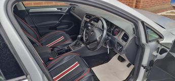 VOLKSWAGEN GOLF 1.4 TSI SE 5dr DSG