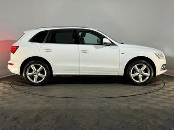 AUDI Q5 2.0 TDI Quattro S Line 5dr S Tronic