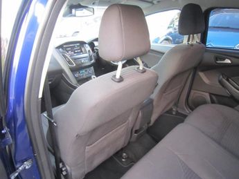 FORD FOCUS 1.5 TDCi 120 Titanium 5dr
