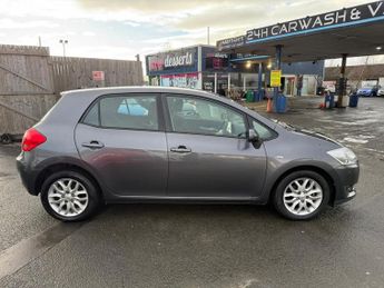 TOYOTA AURIS 1.6 VVTi TR 5dr MM