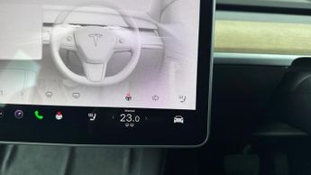 TESLA MODEL 3 Standard Range Plus Saloon 4dr Electric Auto RWD (241 bhp)