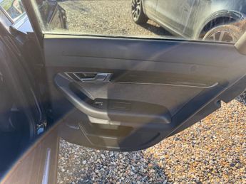 AUDI A6 S6 FSI Quattro 4dr Tip Auto