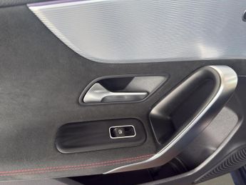 MERCEDES-BENZ A-CLASS A180 AMG Line Executive 5dr Auto