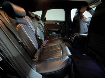 AUDI A6 2.0 TDI Ultra Black Edition 5dr S Tronic