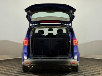 FORD S-MAX 2.0 TDCi 140 Zetec 5dr