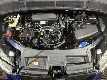 FORD S-MAX 2.0 TDCi 140 Zetec 5dr