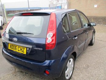 FORD FIESTA 1.25 Zetec 5dr [Climate]