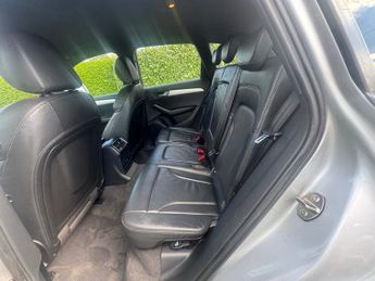 AUDI Q5 3.0 TDI Quattro S Line 5dr S Tronic