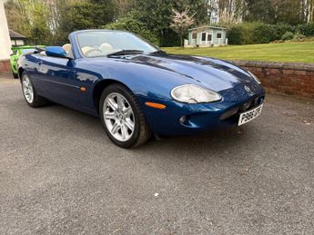 Jaguar XK 4.0 2dr Auto