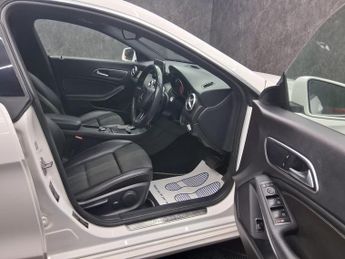 MERCEDES-BENZ CLA CLA 180 Sport 5dr Tip Automatic *2 Keys - FSH - Alloys*