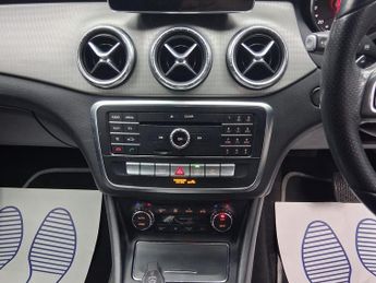 MERCEDES-BENZ CLA CLA 180 Sport 5dr Tip Automatic *2 Keys - FSH - Alloys*