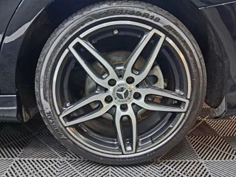 MERCEDES-BENZ CLA CLA 220d AMG Line 4dr Tip Auto
