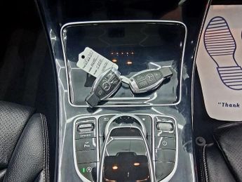 MERCEDES-BENZ C CLASS C220d Sport Premium 5dr 9G-Tronic