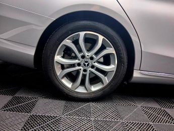 MERCEDES-BENZ C CLASS C220d Sport Premium 5dr 9G-Tronic
