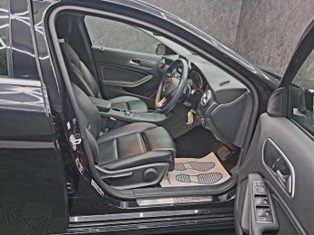 MERCEDES-BENZ A-CLASS A200d Sport Premium 5dr Auto