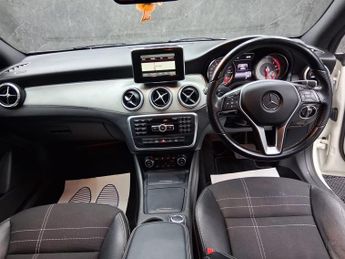 MERCEDES-BENZ CLA CLA 220 CDI Sport 4dr Tip Auto
