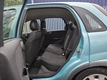 VAUXHALL CORSA 1.4i 16v Design Hatchback 5dr Petrol Automatic (a/c) (180 g/km 8