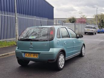 VAUXHALL CORSA 1.4i 16v Design Hatchback 5dr Petrol Automatic (a/c) (180 g/km 8