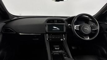 JAGUAR F-PACE 2.0 D240 Chequered Flag SUV 5dr Diesel Auto AWD Euro 6 (s/s) (24