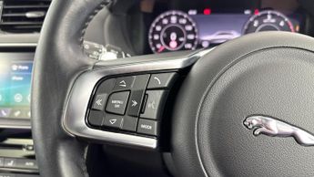 JAGUAR F-PACE 2.0 D240 Chequered Flag SUV 5dr Diesel Auto AWD Euro 6 (s/s) (24