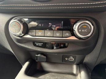 NISSAN JUKE 1.0 DiG-T 114 N-Connecta 5dr Auto