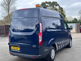 FORD TRANSIT CUSTOM 2.2 TDCi 125ps Low Roof Trend Van