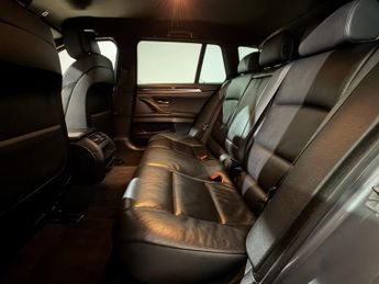 BMW 5 SERIES 520d M Sport 5dr