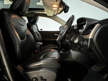 JEEP CHEROKEE 2.2 Multijet 200 Limited 5dr Auto