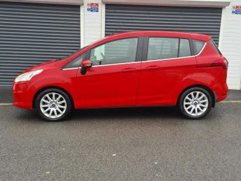 FORD B-MAX 1.6 TDCi Titanium 5dr