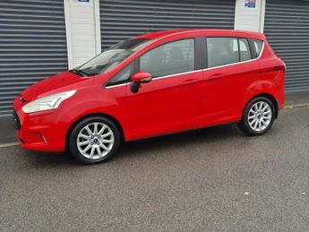 FORD B-MAX 1.6 TDCi Titanium 5dr