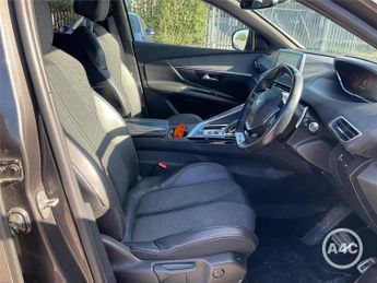 PEUGEOT 3008 1.6 BlueHDi 120 GT Line Premium 5dr Auto PANROOF NAV CARPLAY 8 S