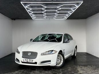 JAGUAR XF 2.2d [163] SE Business 4dr Auto
